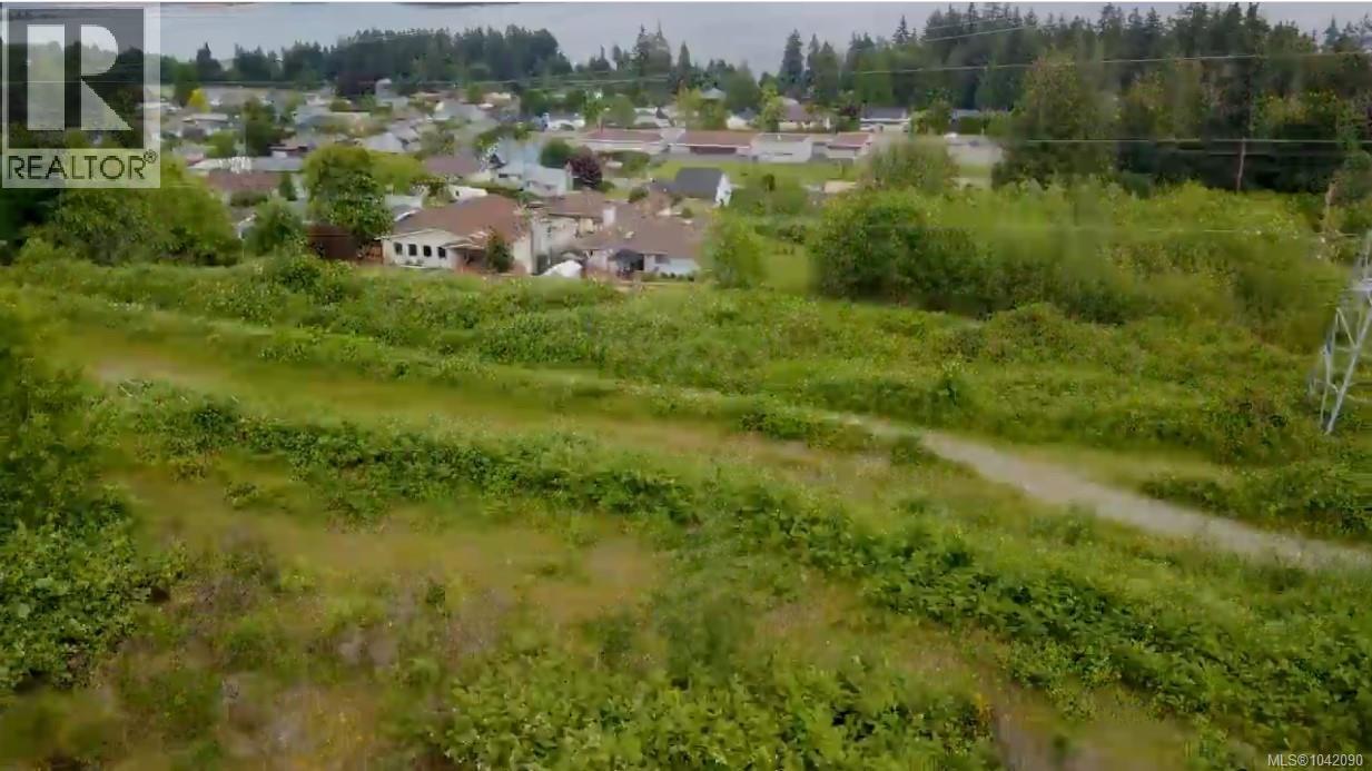 441 Thetis Dr Property Photo 4