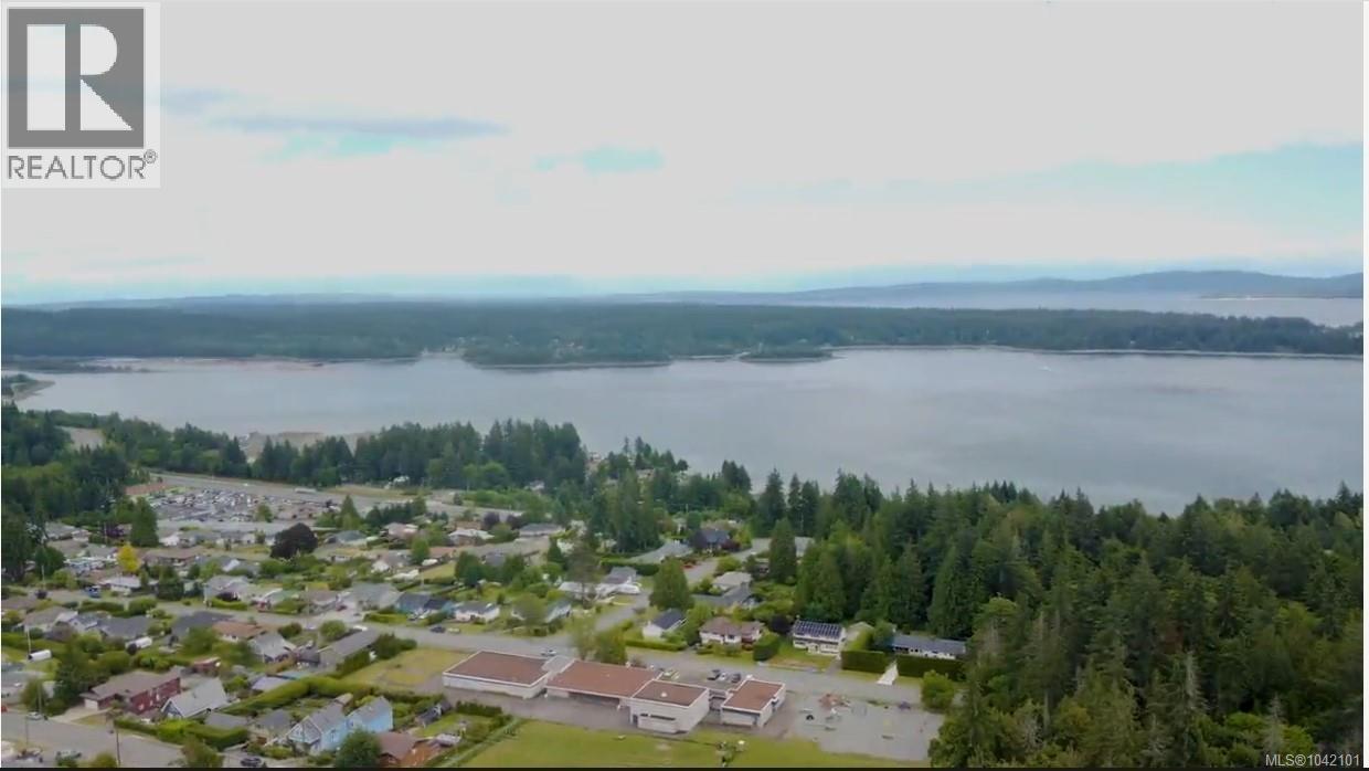 443 Thetis Dr Property Photo 1