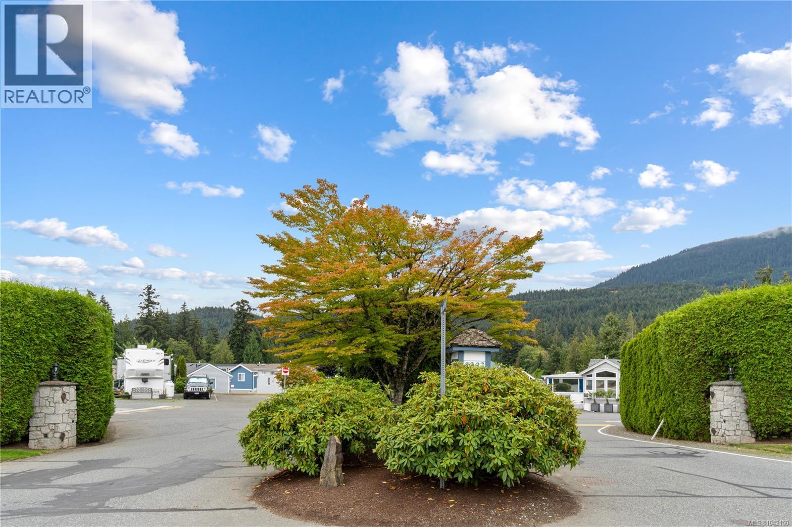 2139 Nimpkish Lake Way Property Photo 10
