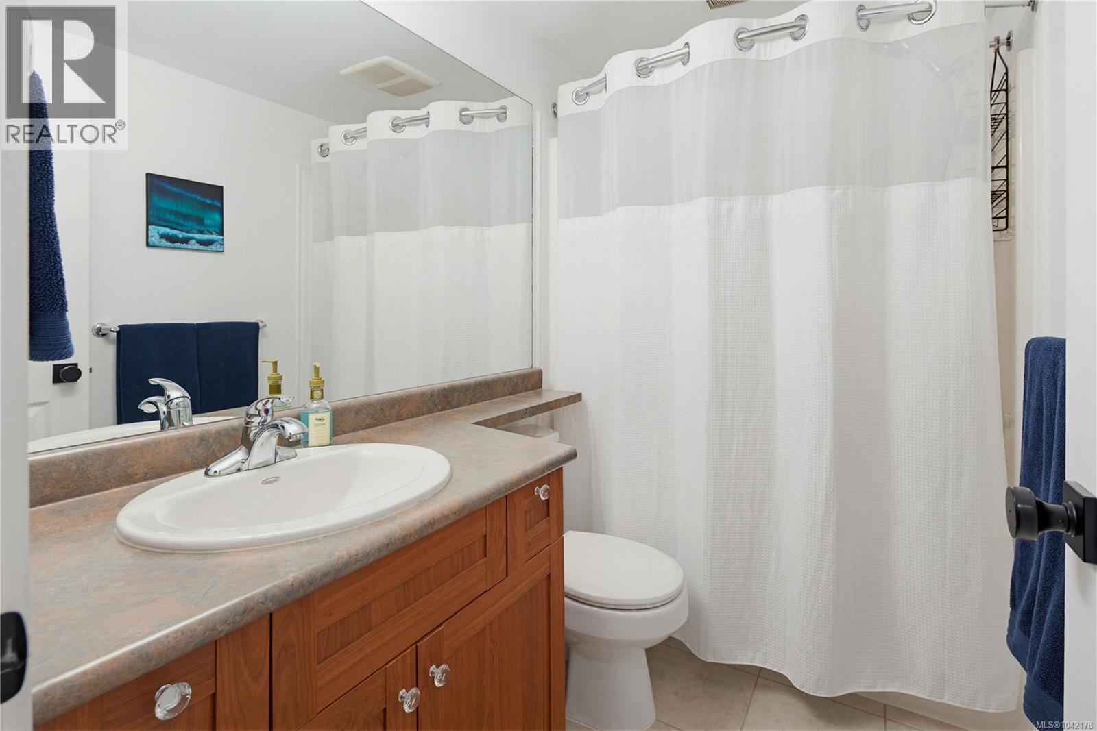 205 2823 Jacklin Rd Property Photo 9