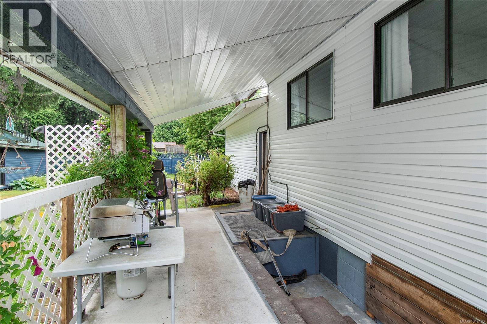 1276 Sayward Rd Property Photo 27