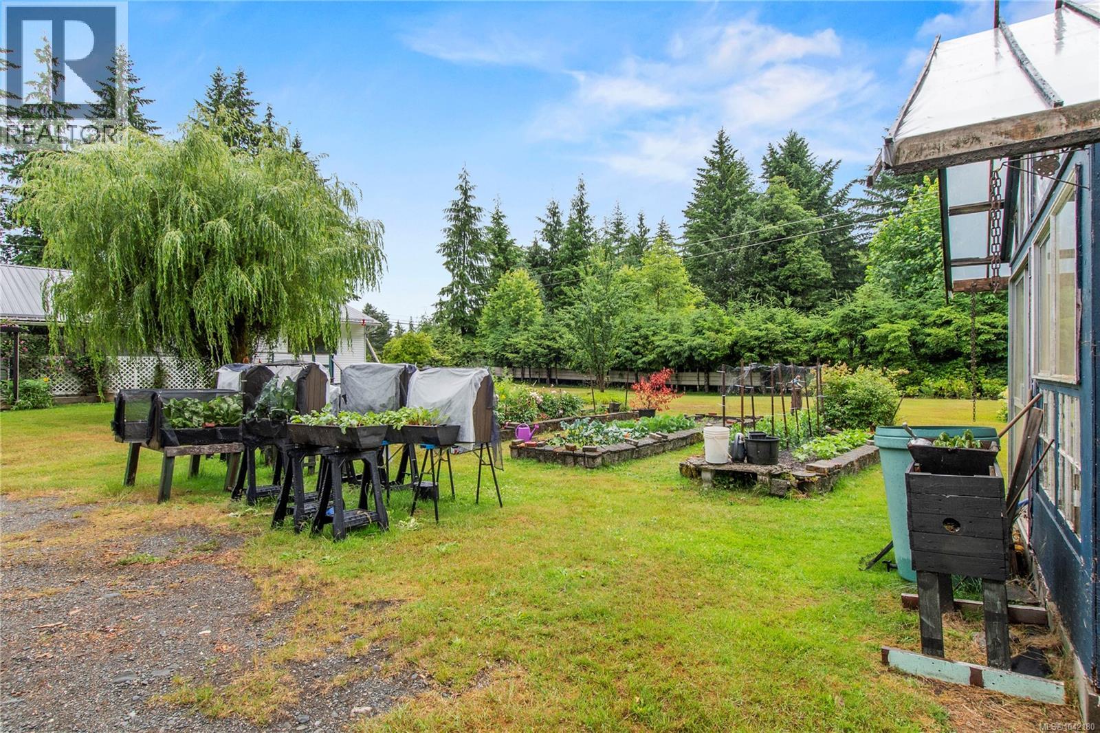 1276 Sayward Rd Property Photo 37
