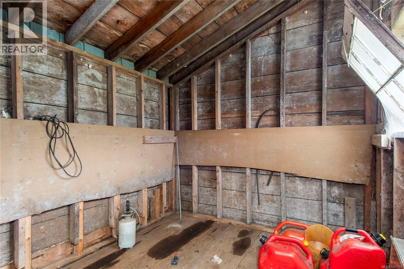 1276 Sayward Rd Property Photo 40