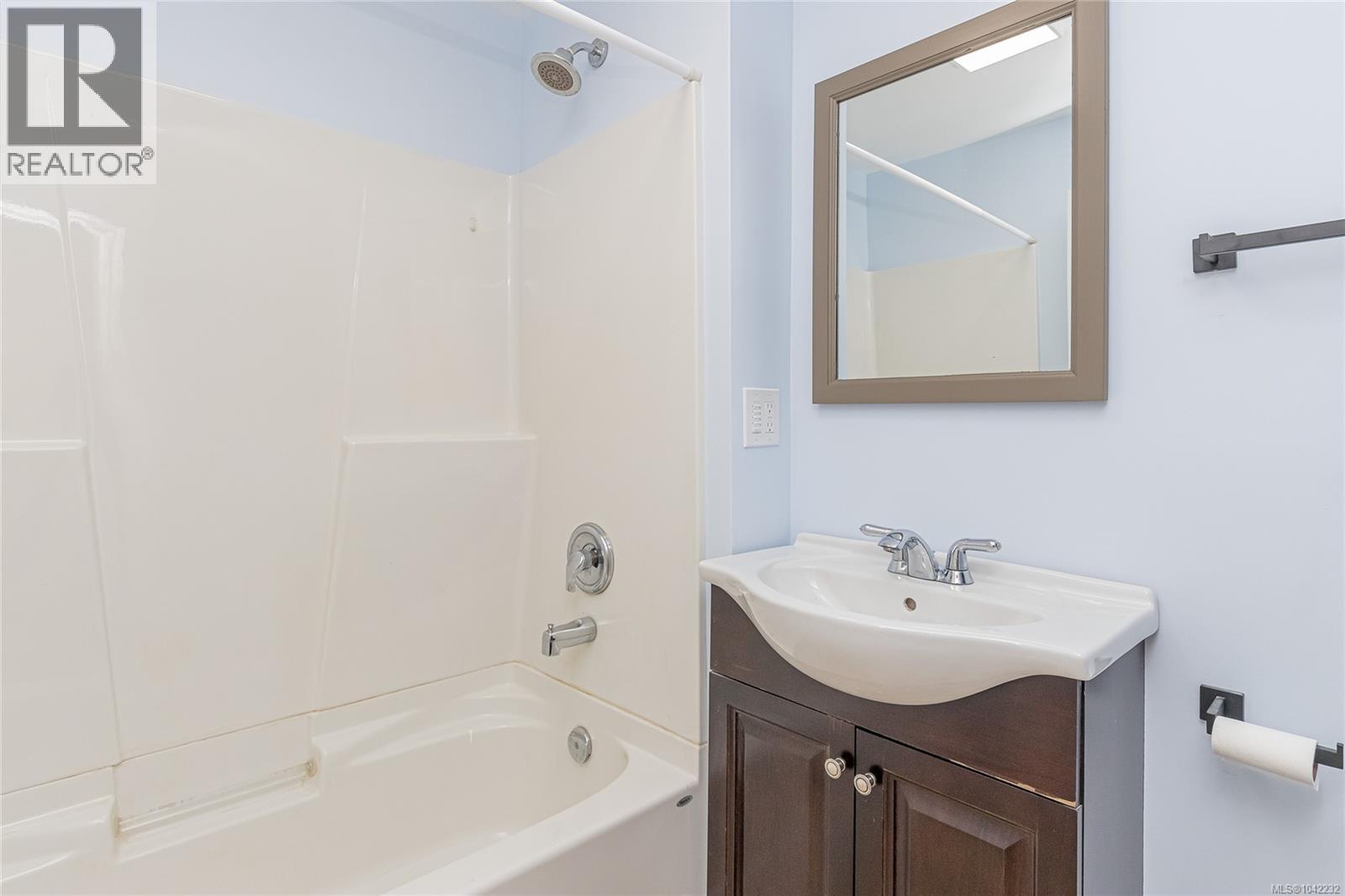 5934 Highland Ave Property Photo 19