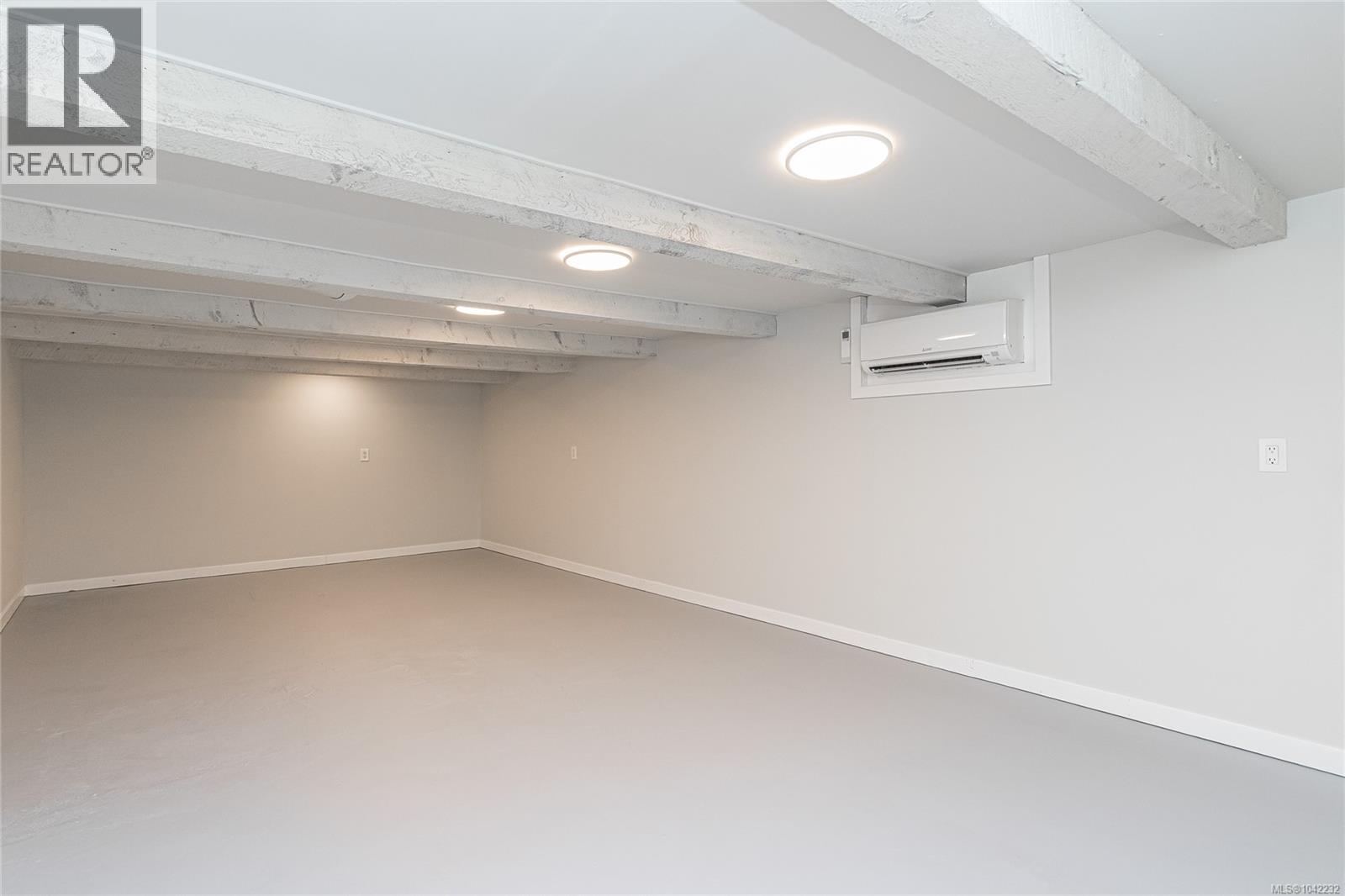 5934 Highland Ave Property Photo 26