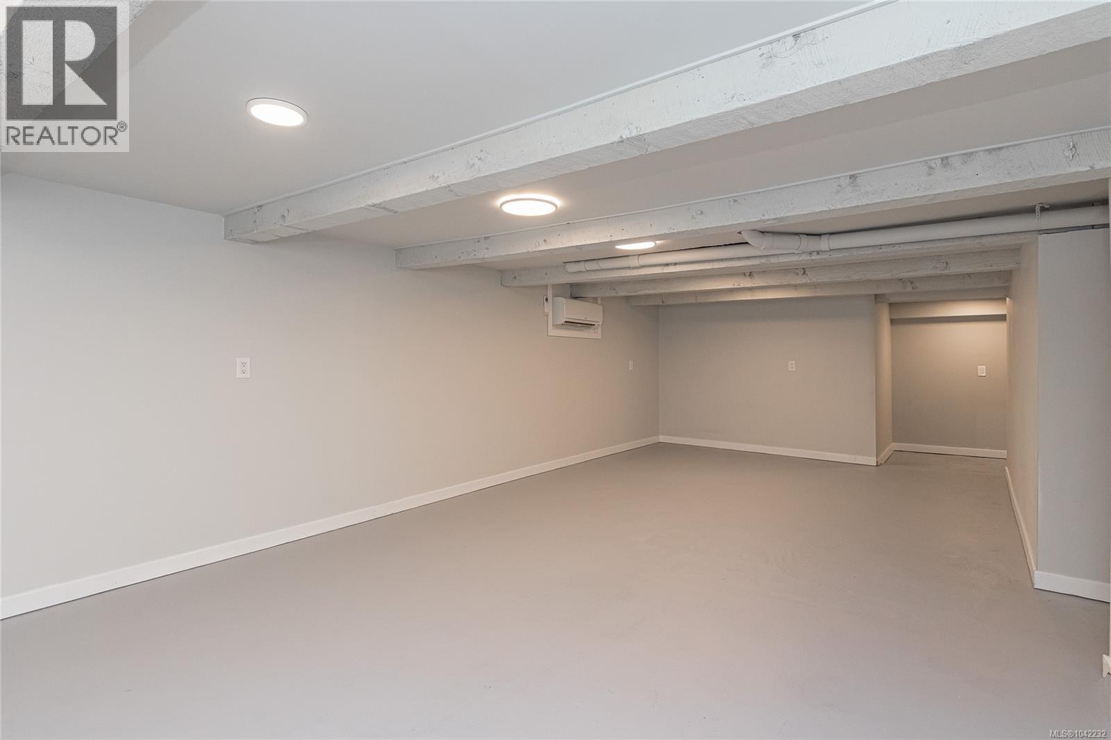 5934 Highland Ave Property Photo 27
