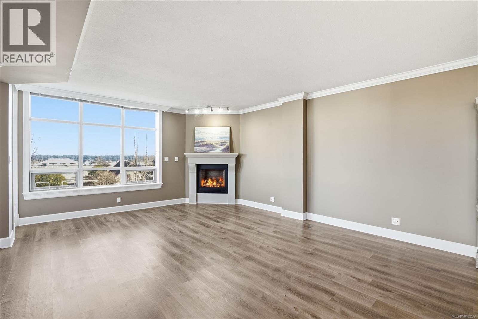 201 225 Rosehill St Property Photo 13