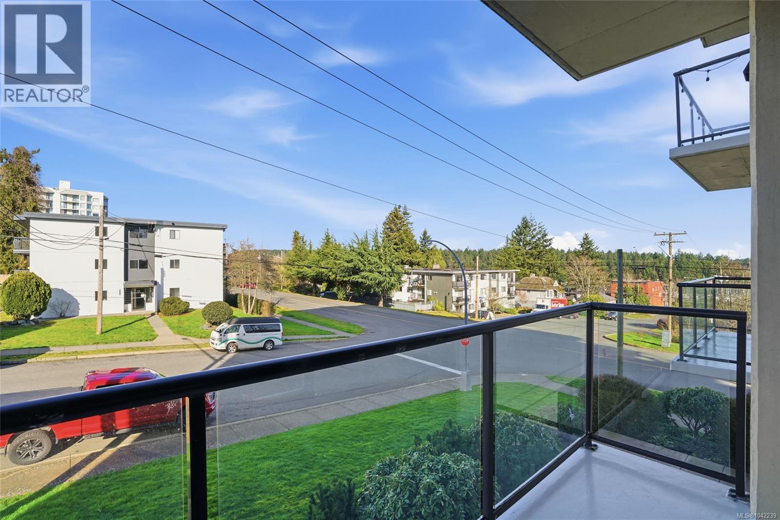 201 225 Rosehill St Property Photo 40