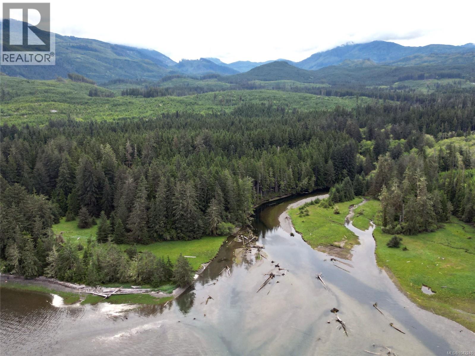 Sec 8 Kewquodie Creek Property Photo 4