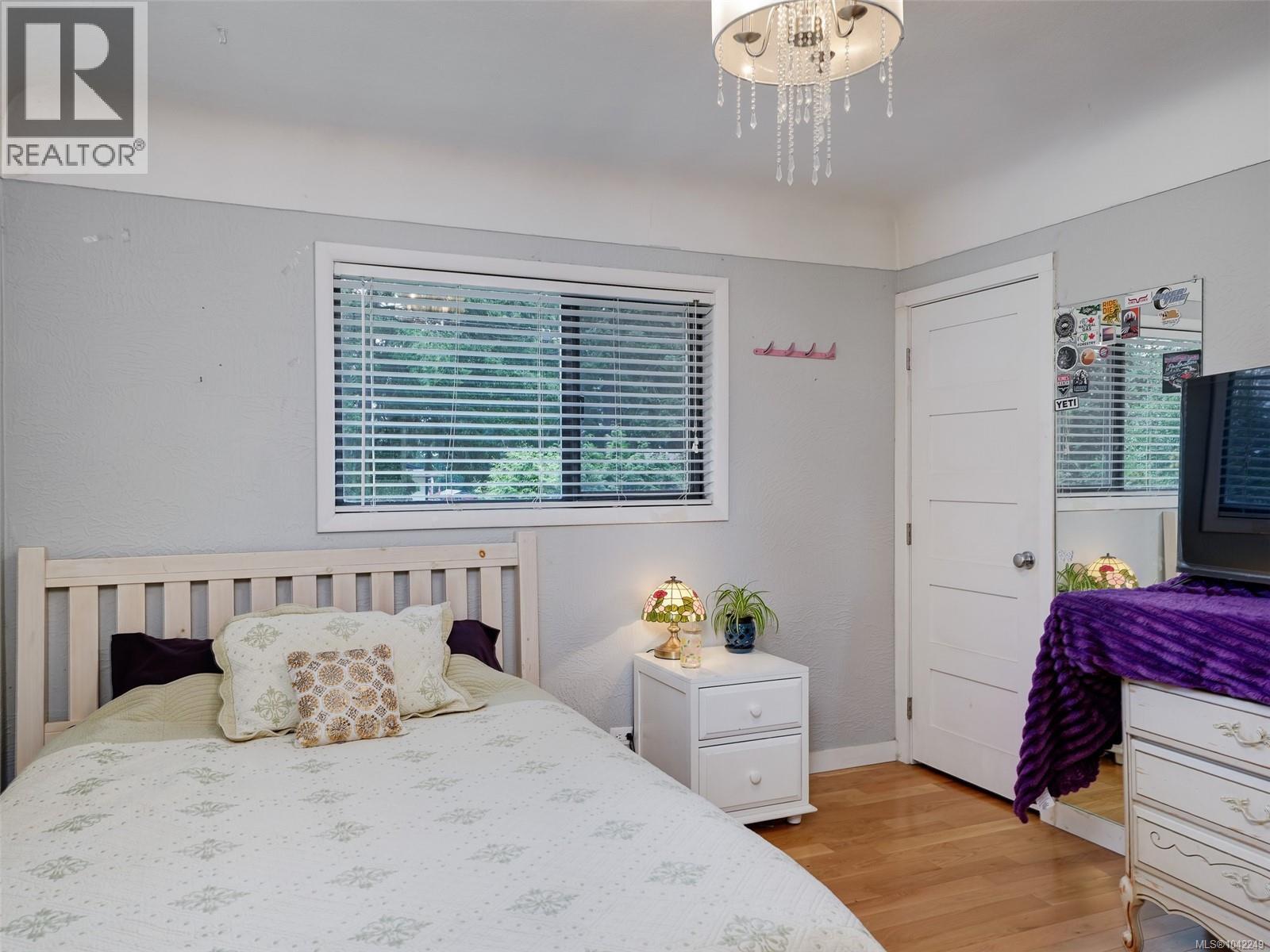 8508 Ebor Terr Property Photo 14