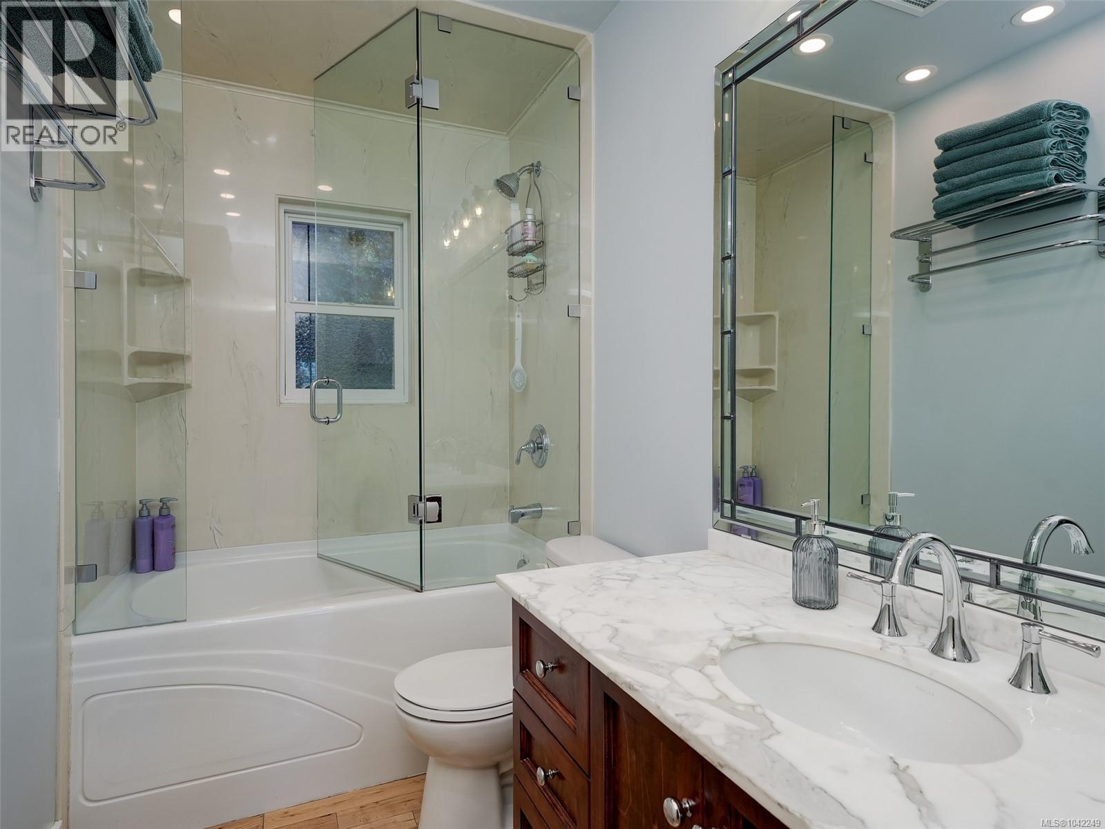 8508 Ebor Terr Property Photo 15