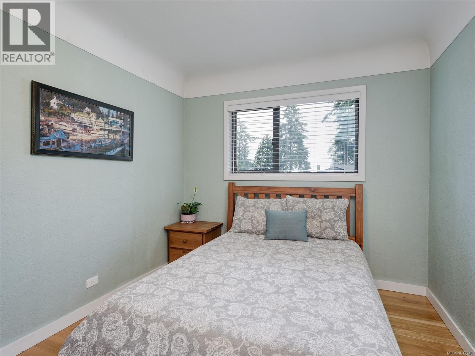 8508 Ebor Terr Property Photo 16