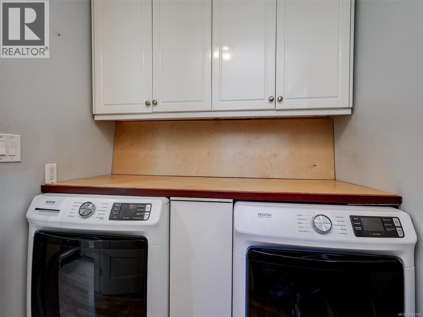 8508 Ebor Terr Property Photo 18