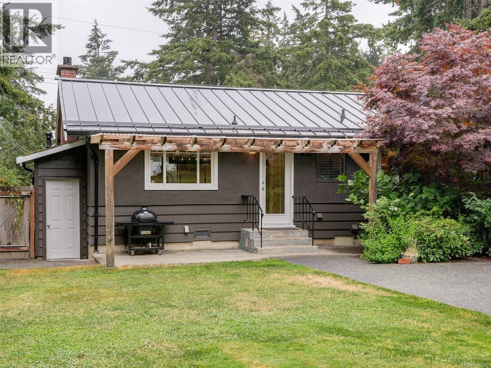 8508 Ebor Terr Property Photo 28