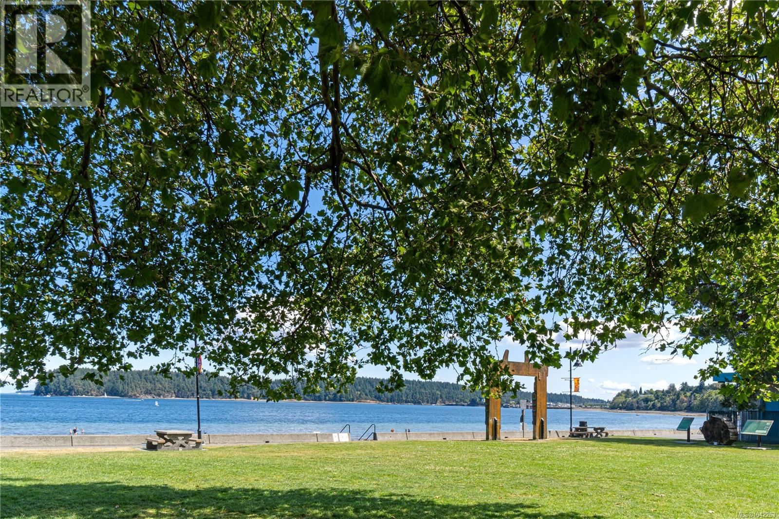101 2835 Departure Bay Rd Property Photo 66