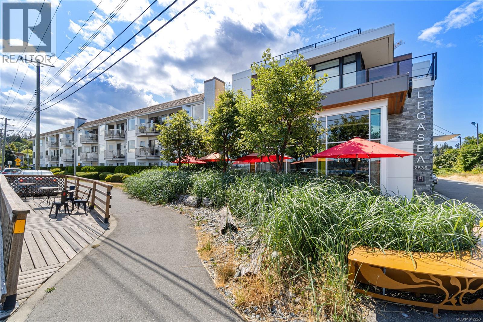 101 2835 Departure Bay Rd Property Photo 67