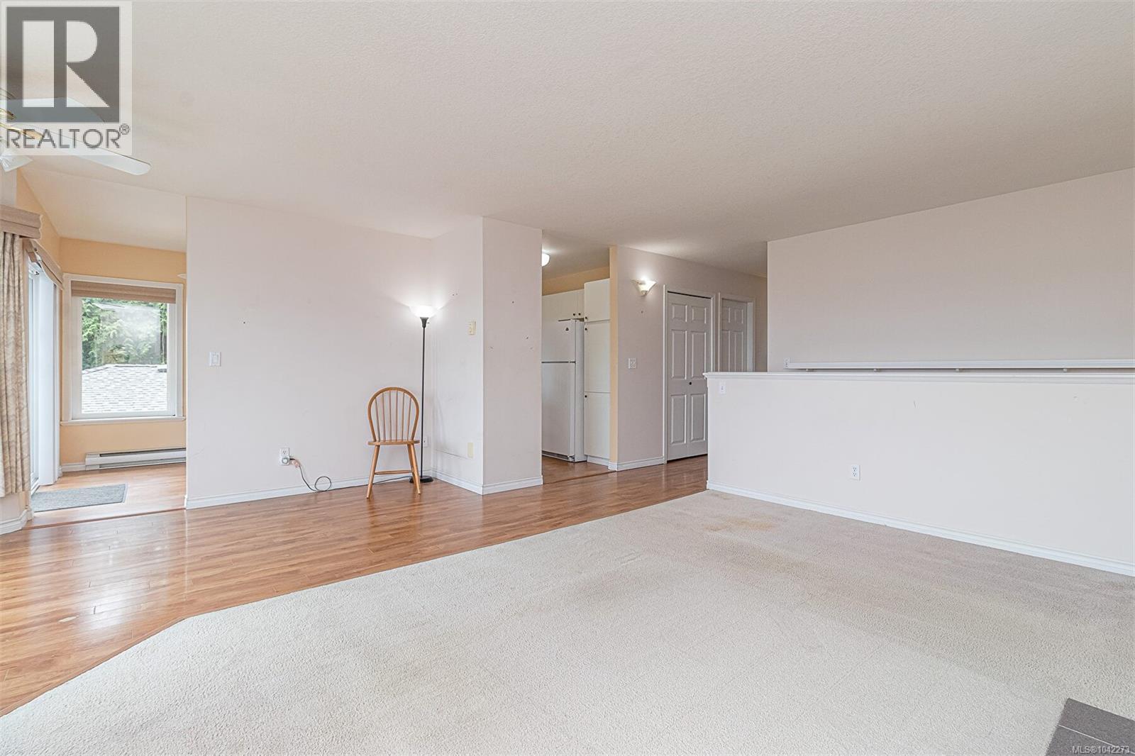 1012 Highview Terr Property Photo 10