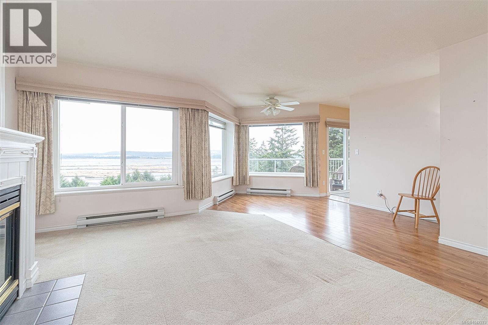 1012 Highview Terr Property Photo 11