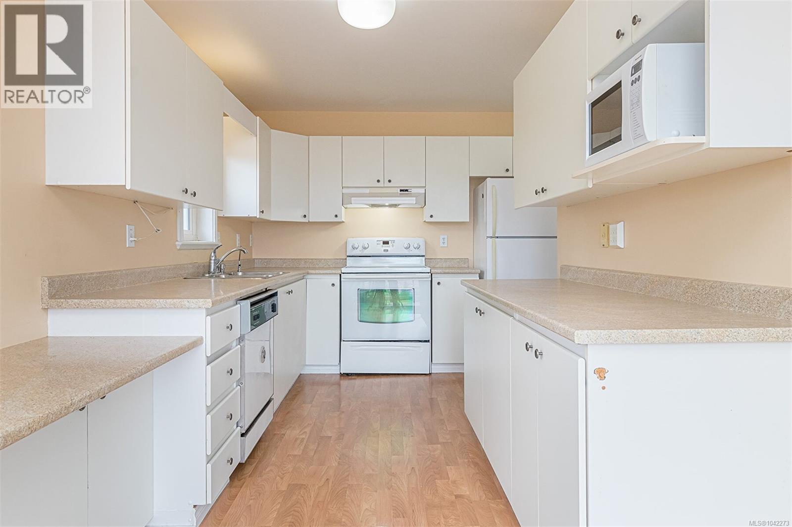 1012 Highview Terr Property Photo 19