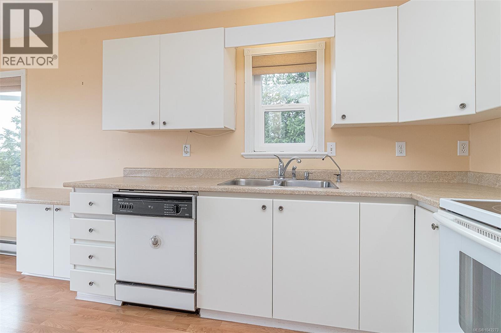 1012 Highview Terr Property Photo 23
