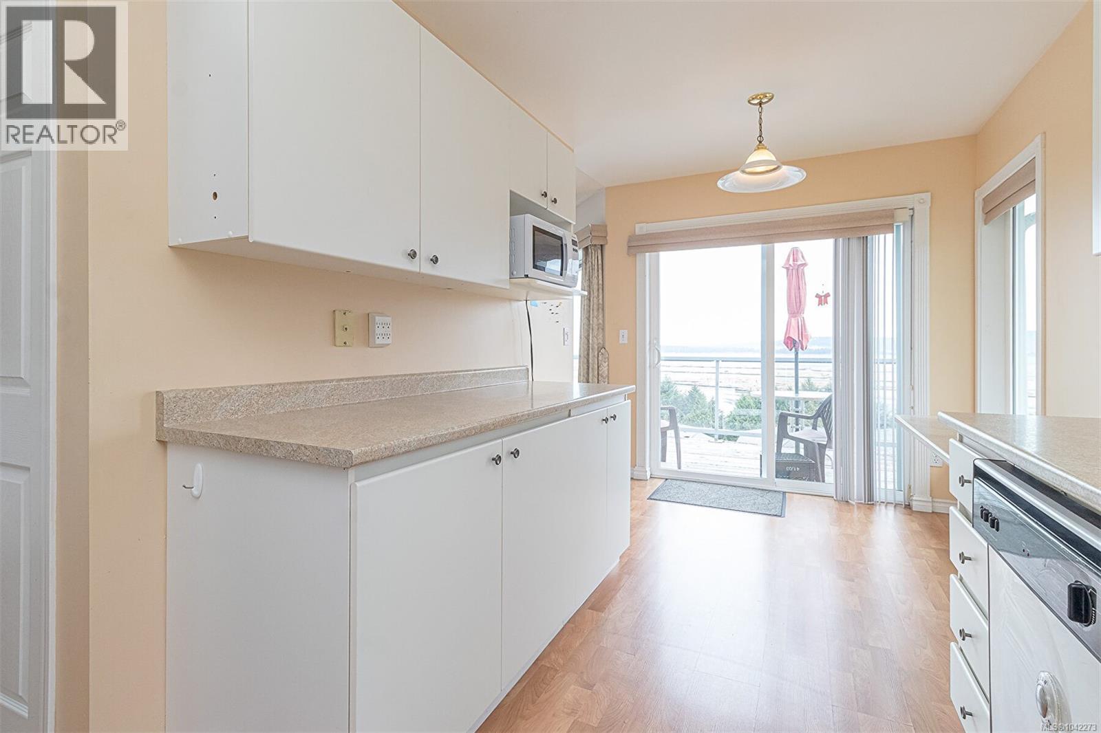 1012 Highview Terr Property Photo 24
