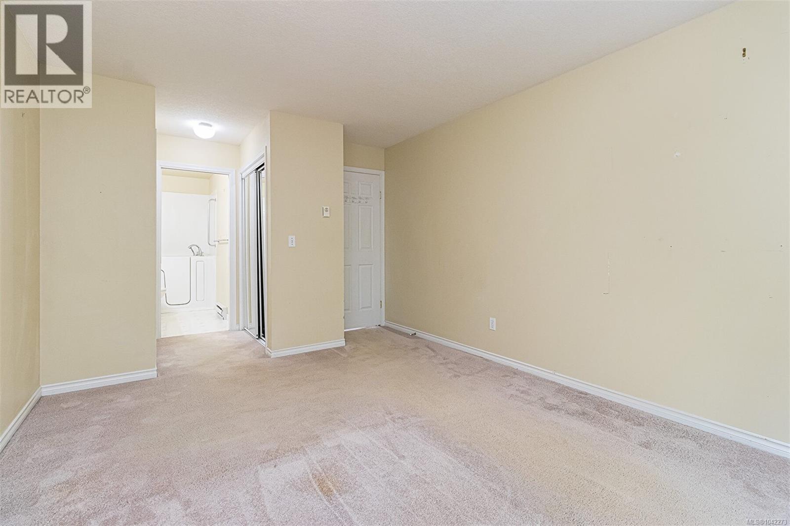 1012 Highview Terr Property Photo 28