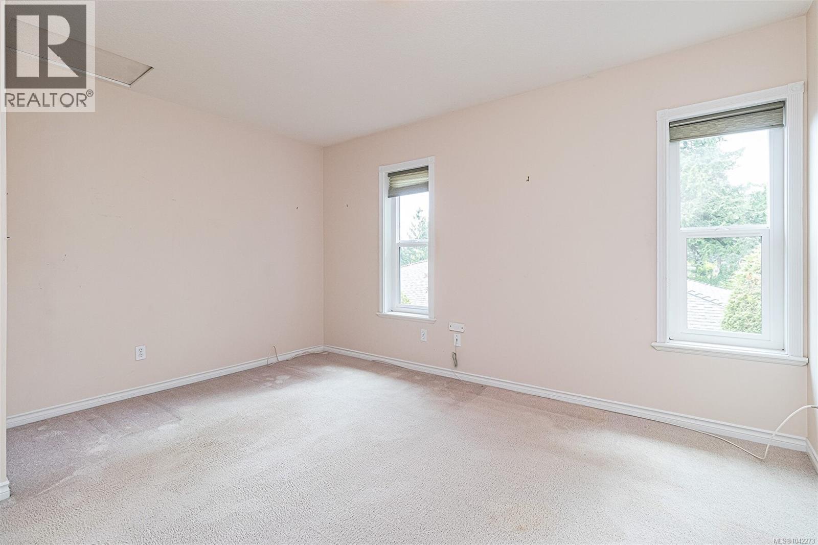 1012 Highview Terr Property Photo 32