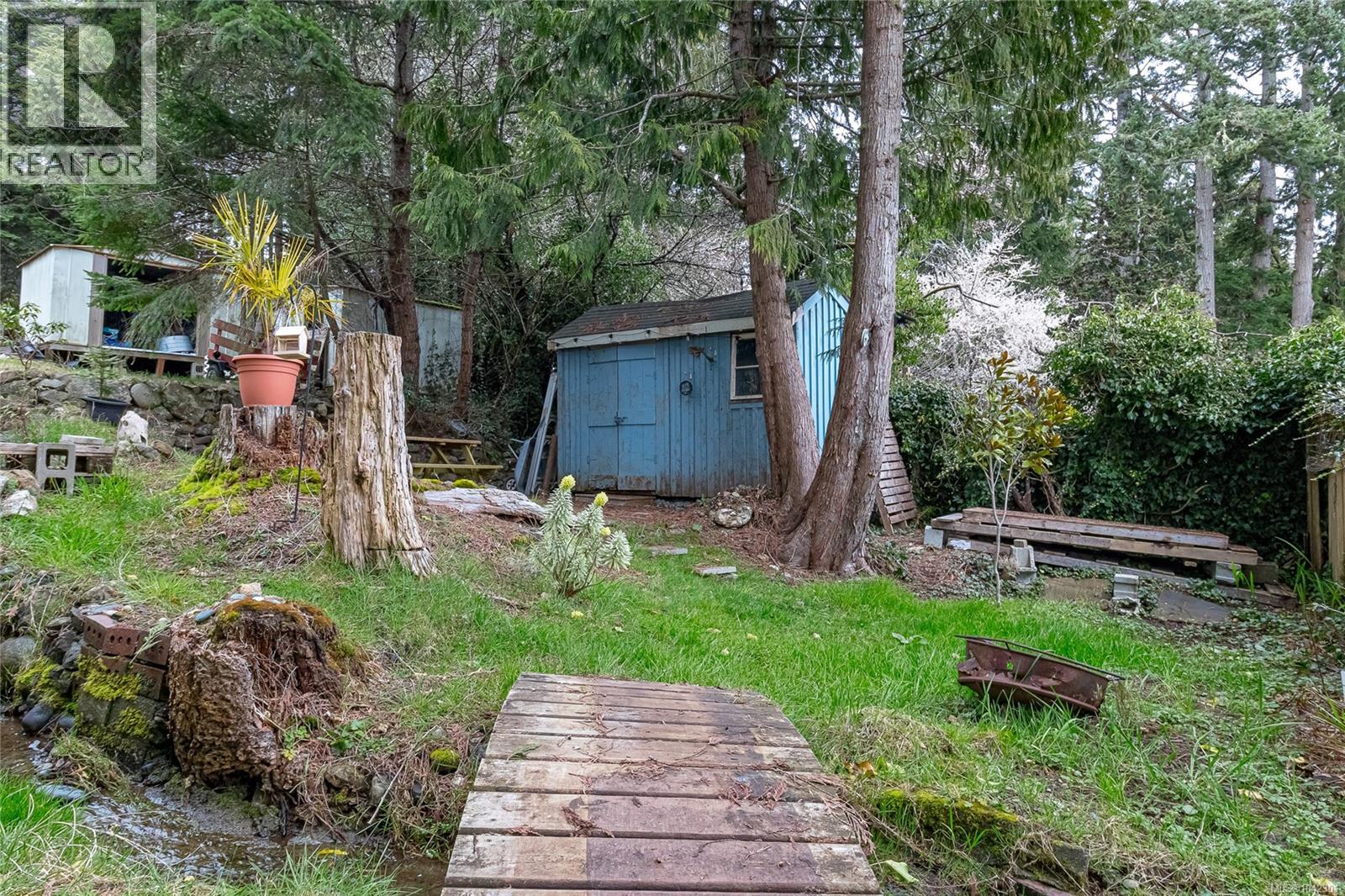 9 8177 West Coast Rd Property Photo 37