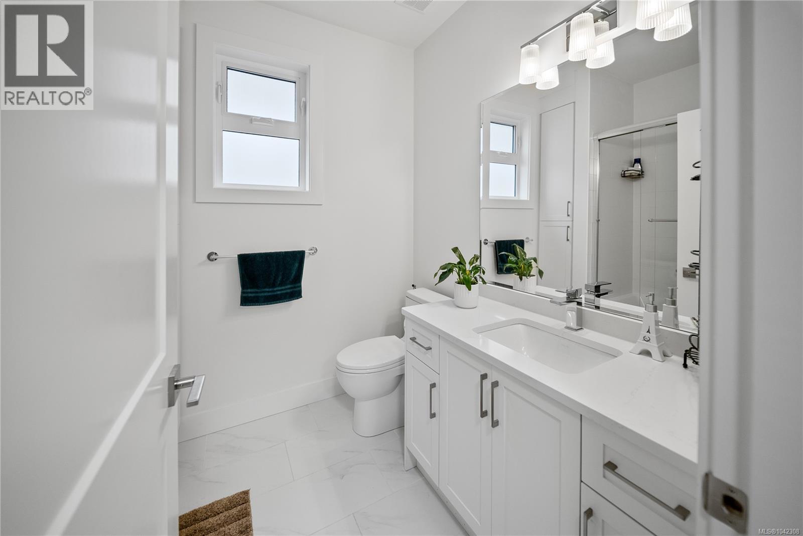 4646 Ambience Dr Property Photo 49
