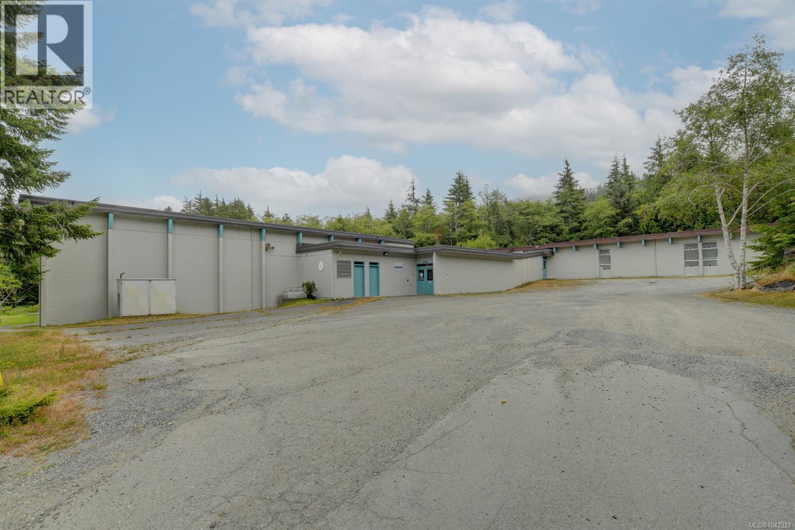 16926 Beachview Close Property Photo 29