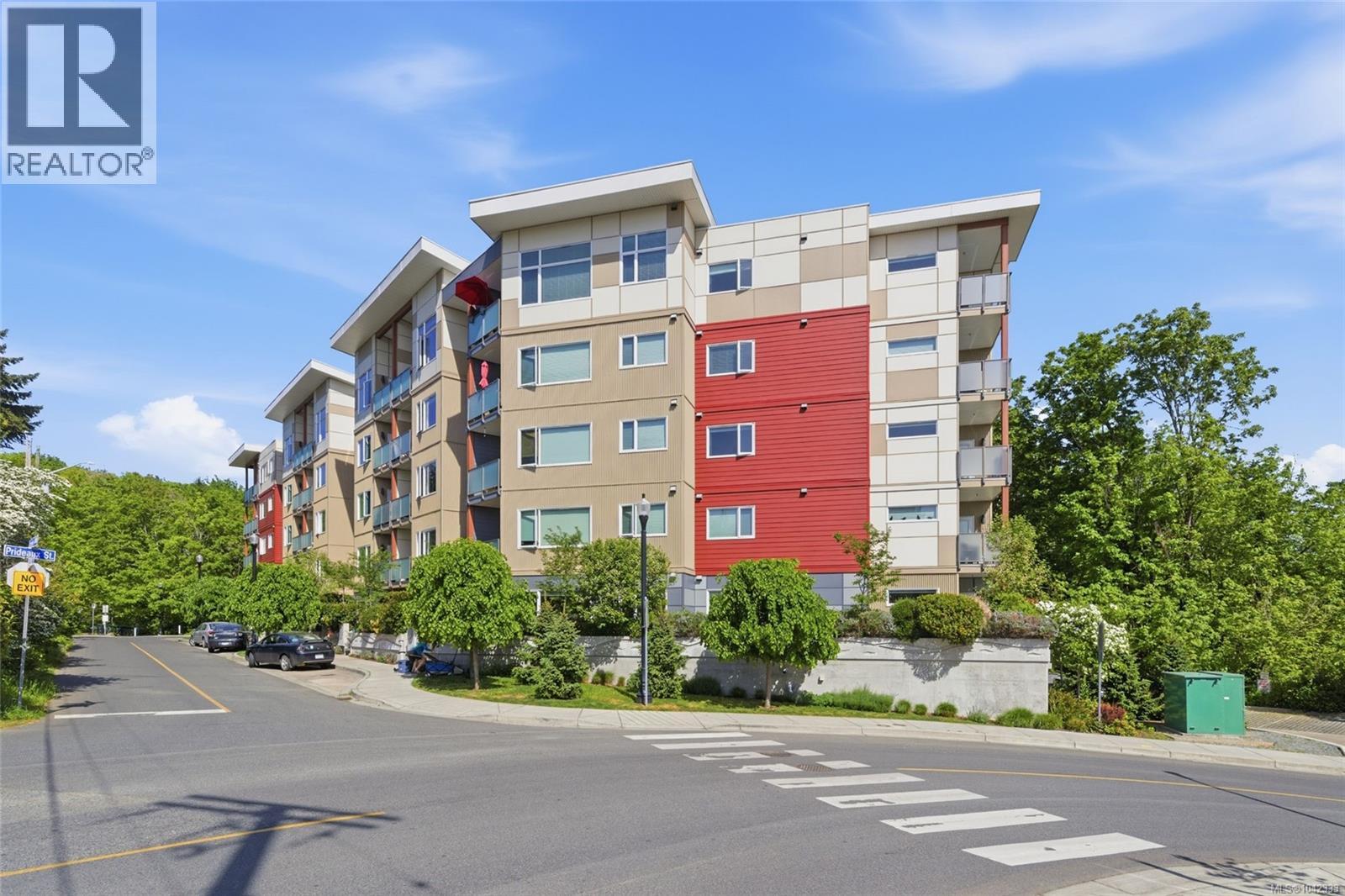 308 20 Barsby Ave Property Photo 13