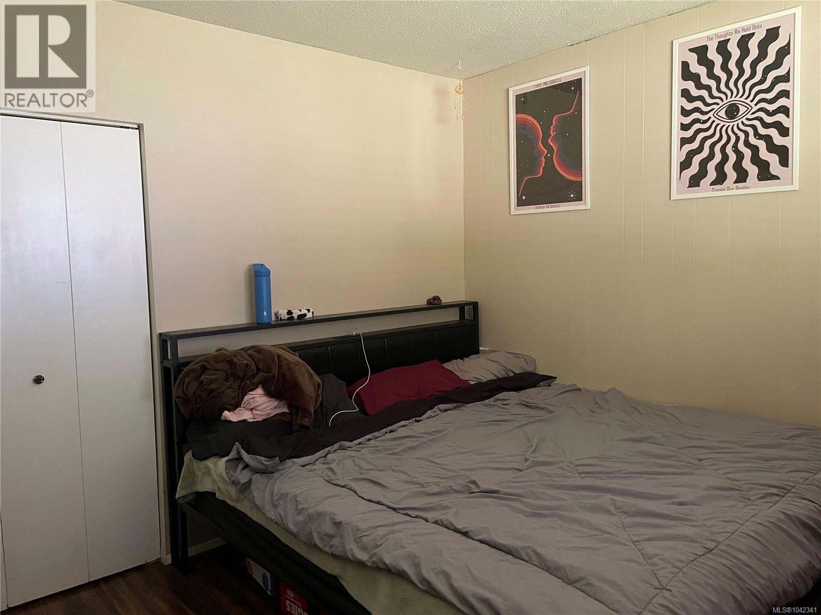 4475 Byng Rd Property Photo 4
