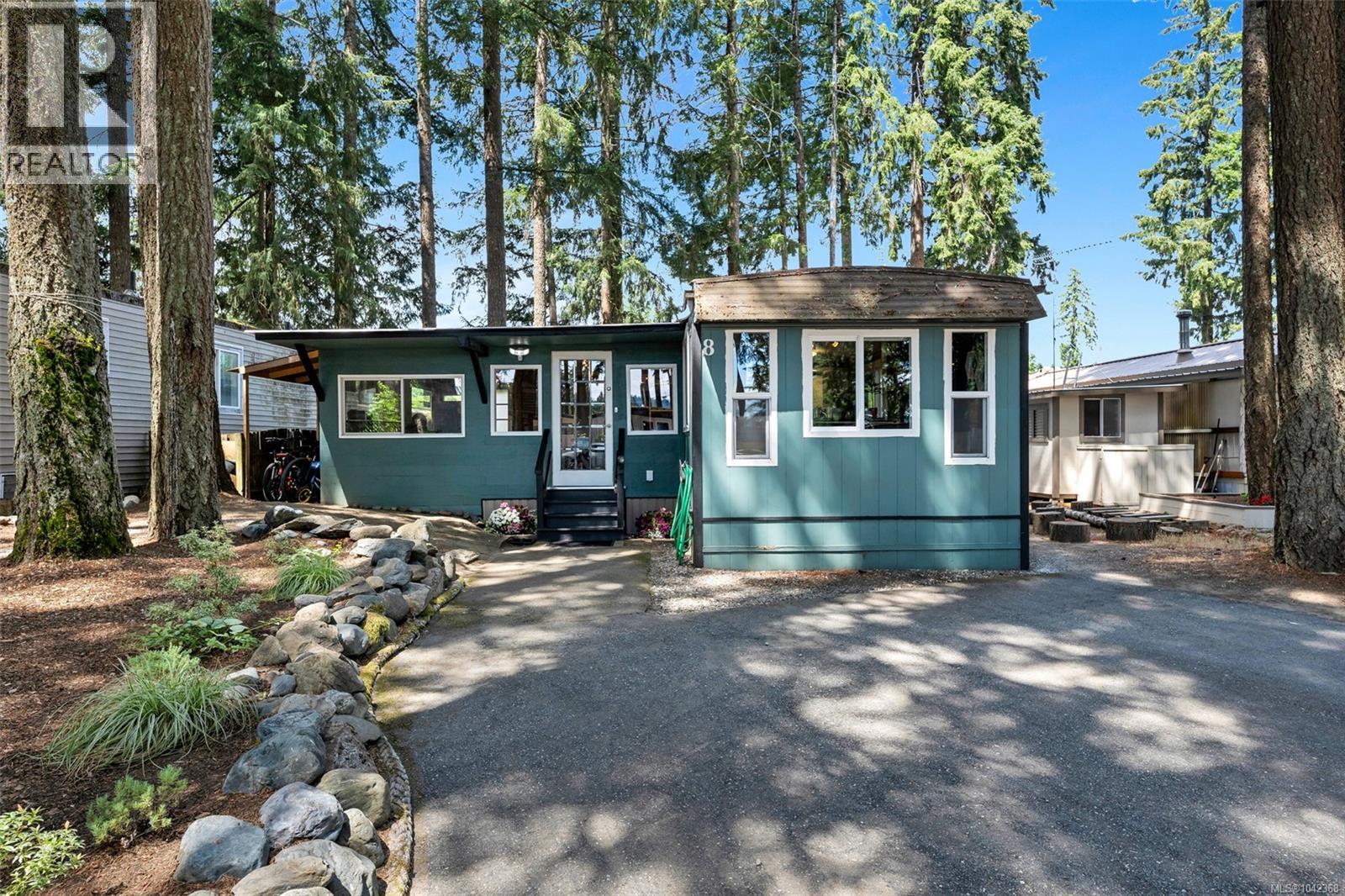 8 3560 Hallberg Rd Property Photo 1