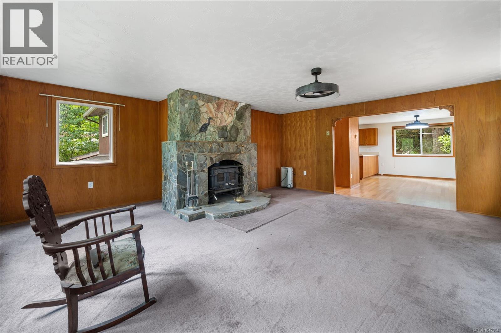 6025 Castley Rd Property Photo 8
