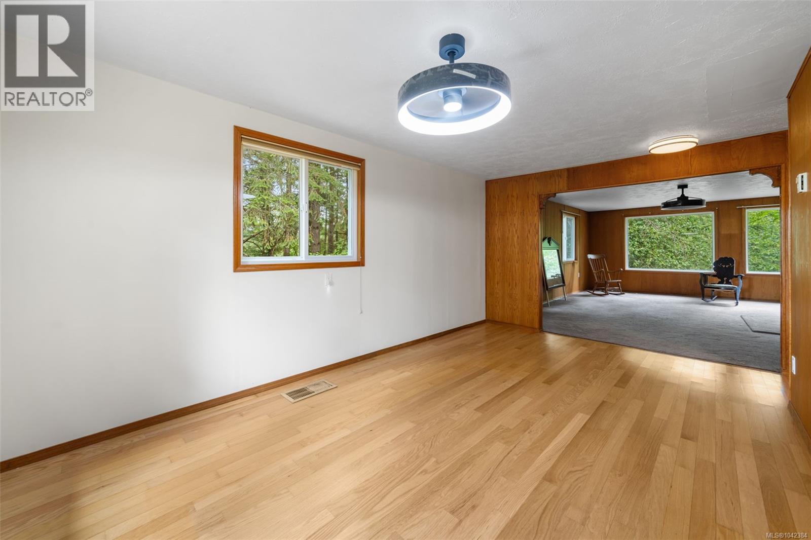 6025 Castley Rd Property Photo 10