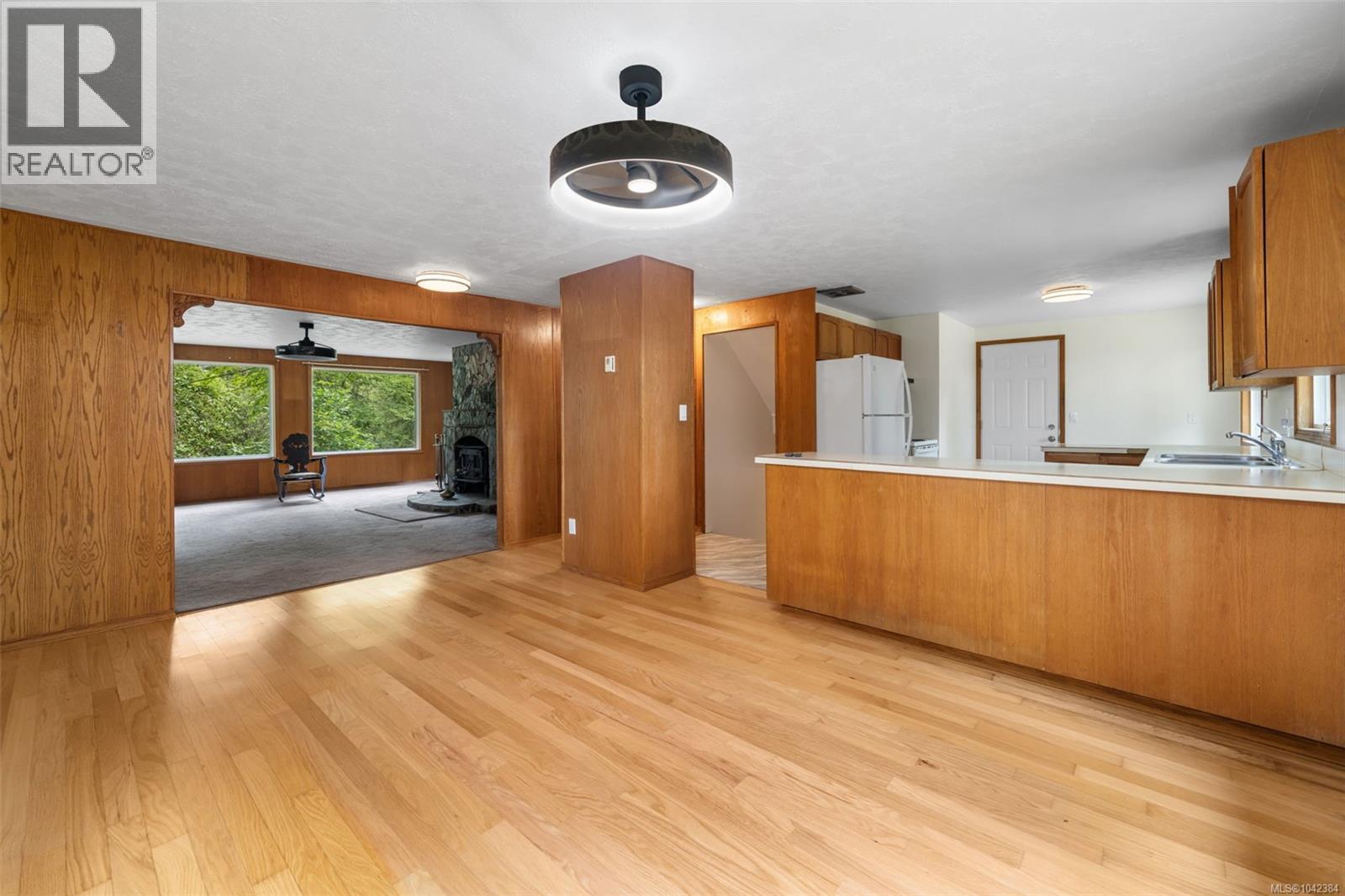6025 Castley Rd Property Photo 13