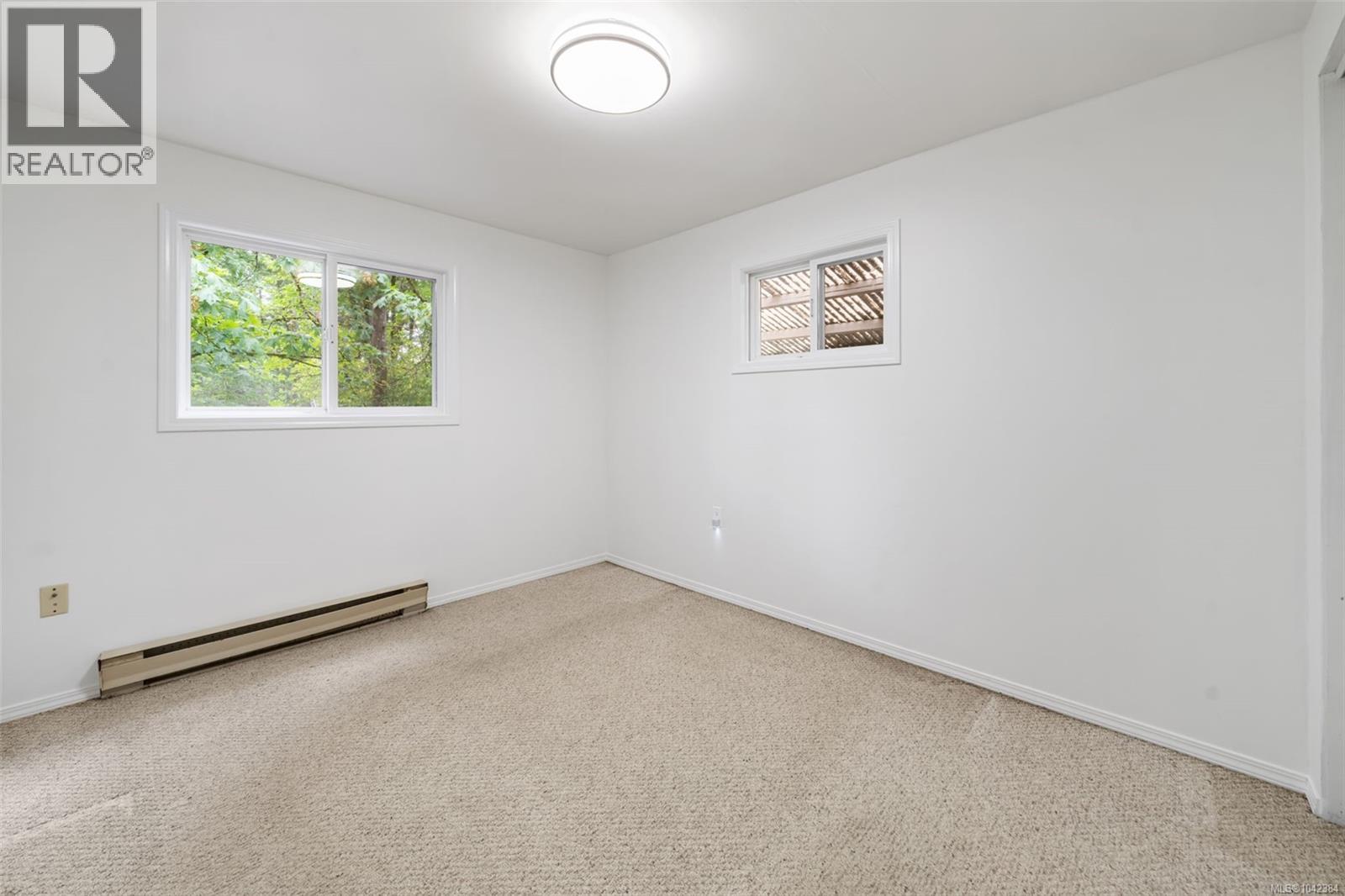 6025 Castley Rd Property Photo 20