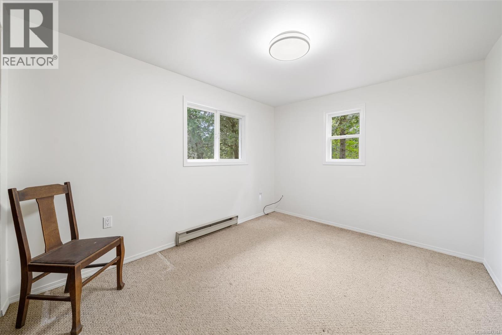 6025 Castley Rd Property Photo 22
