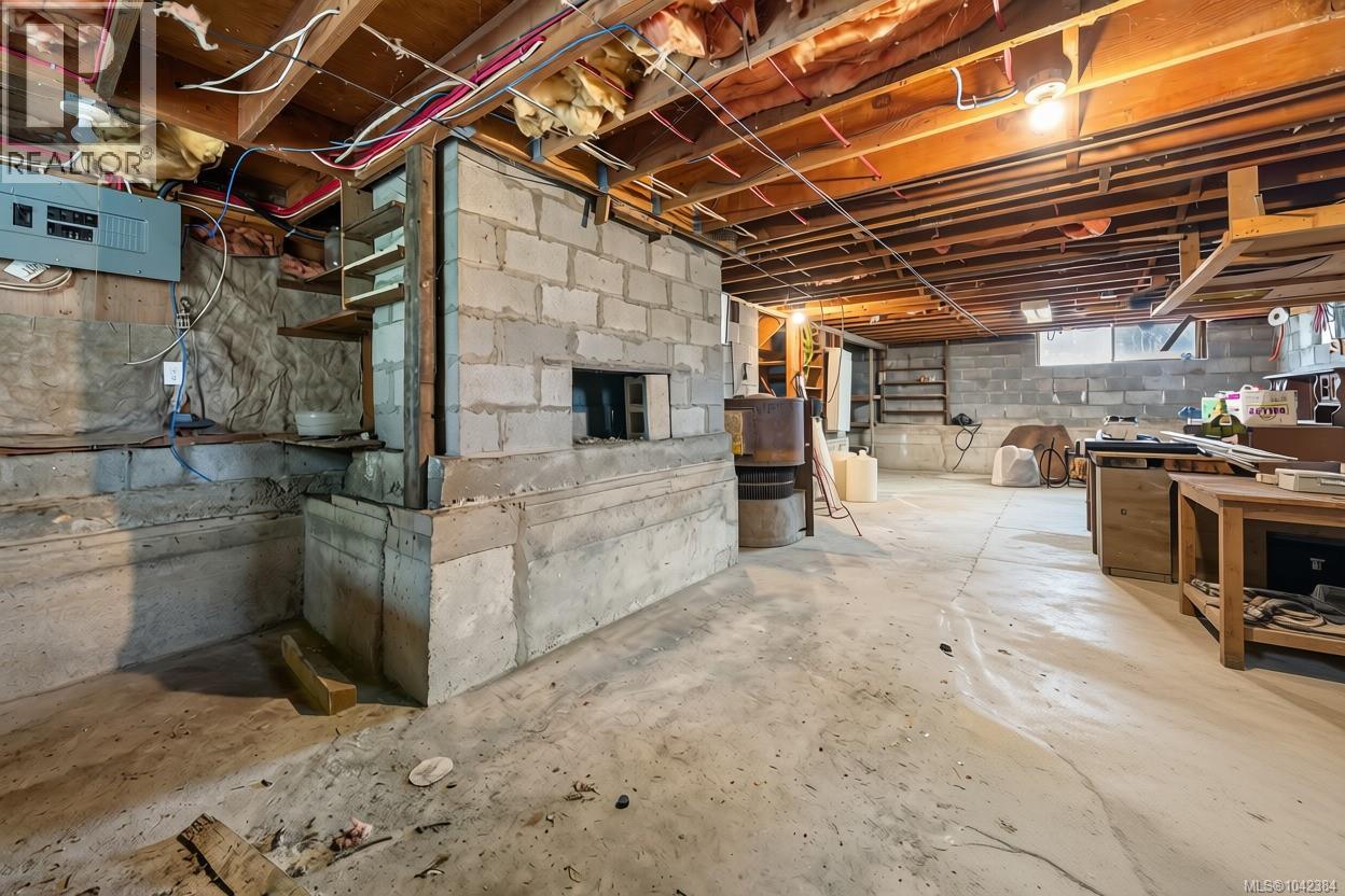 6025 Castley Rd Property Photo 33
