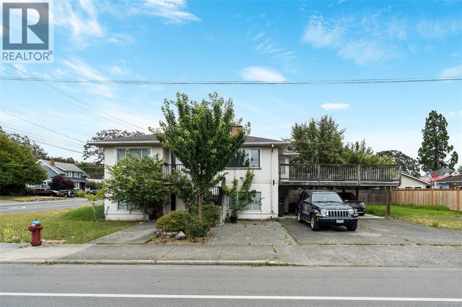 2343 Shelbourne St Property Photo 1