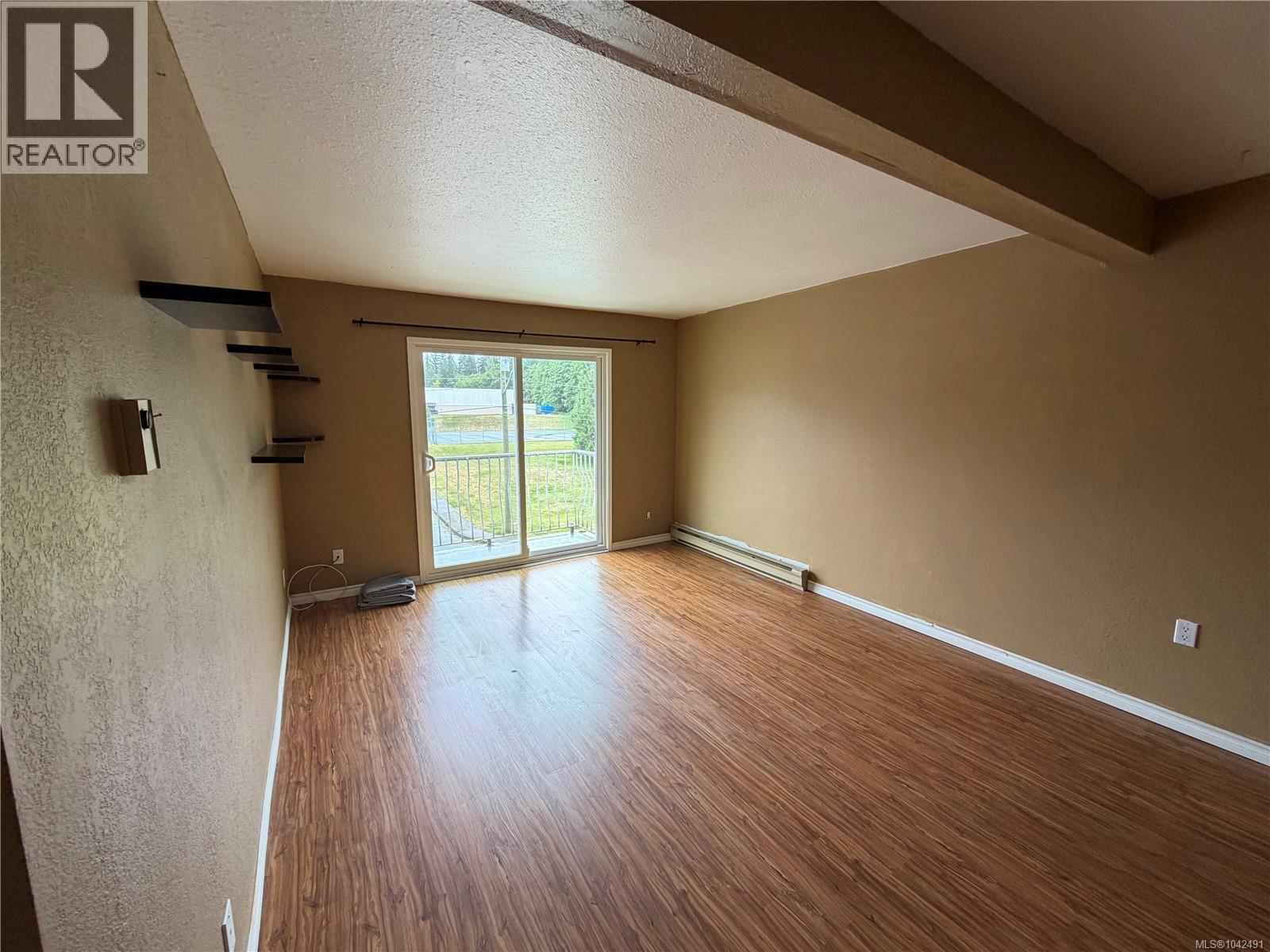 307 611 Macmillan Dr Property Photo 8