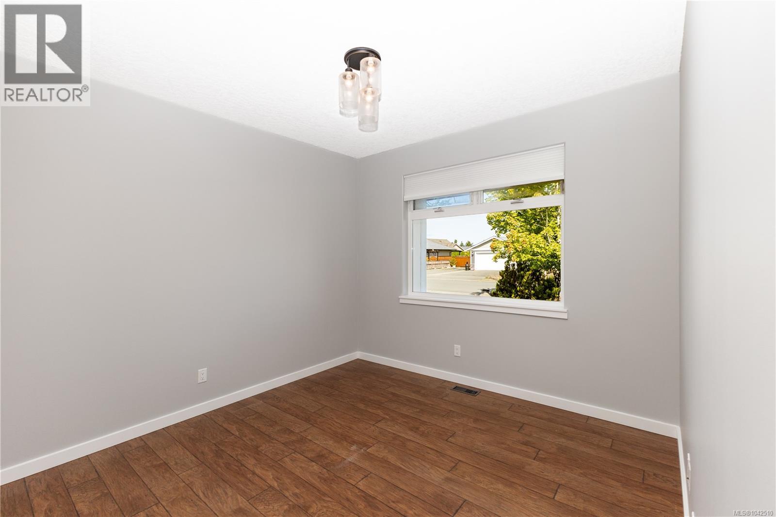 117 Strathcona Way Property Photo 33