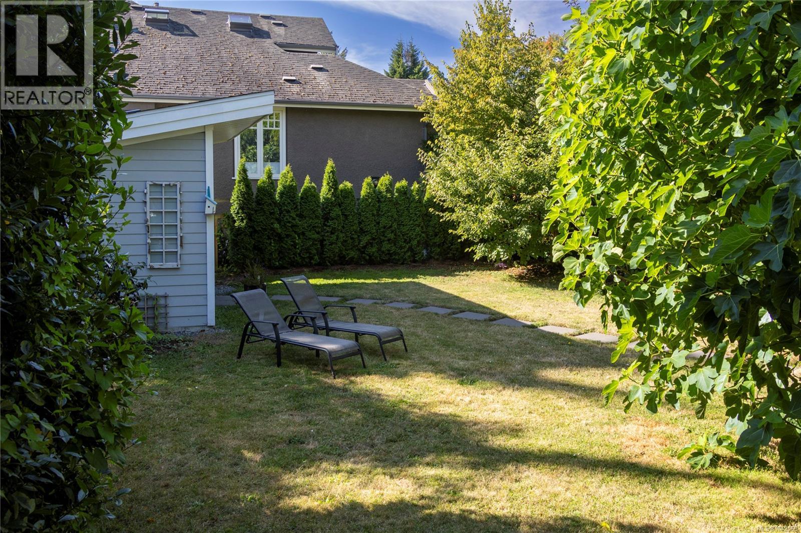 1217 May St Property Photo 13