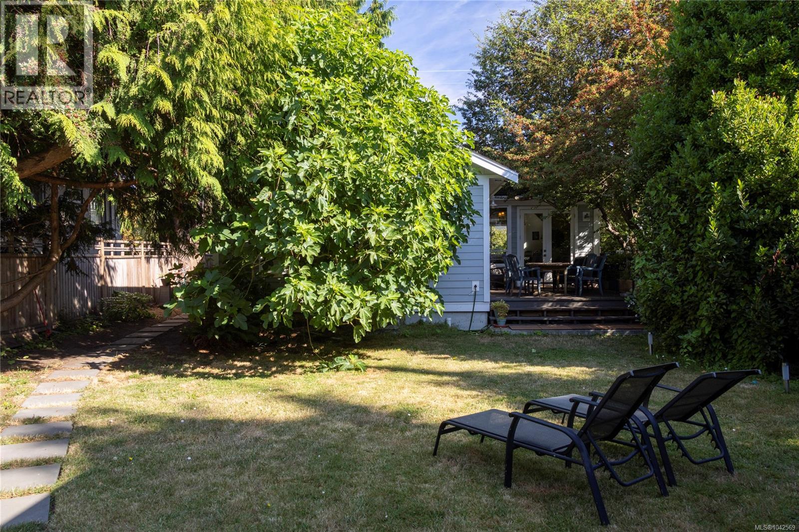1217 May St Property Photo 27