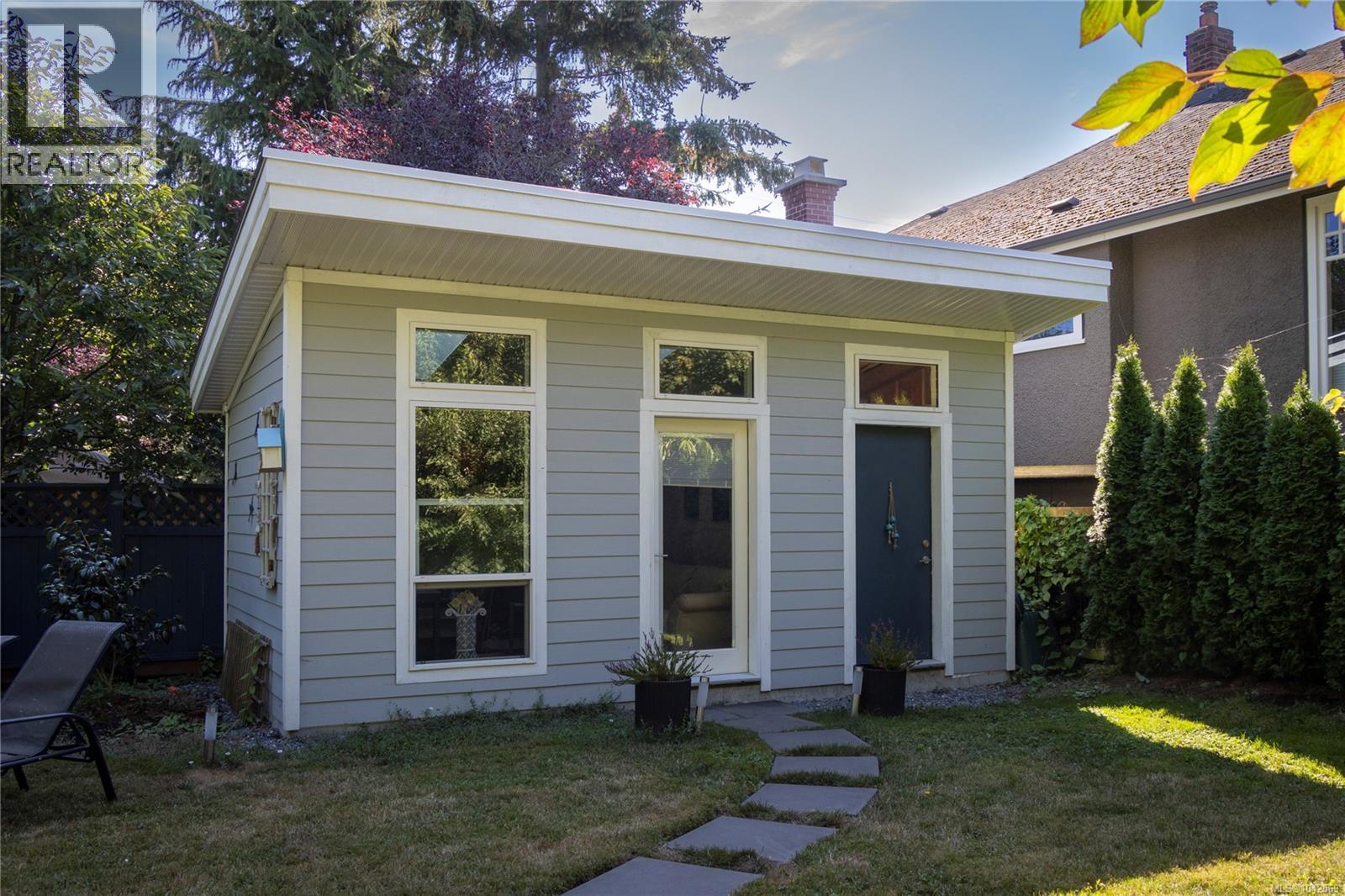 1217 May St Property Photo 30