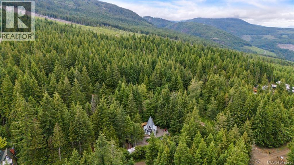 5461 Grouse Rd Property Photo 1