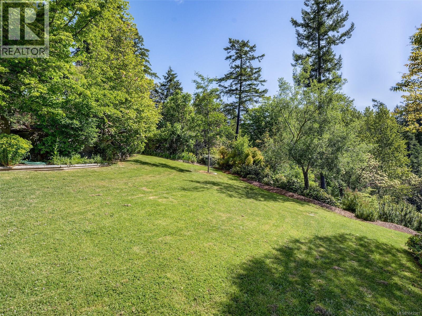 1345 Readings Dr Property Photo 62