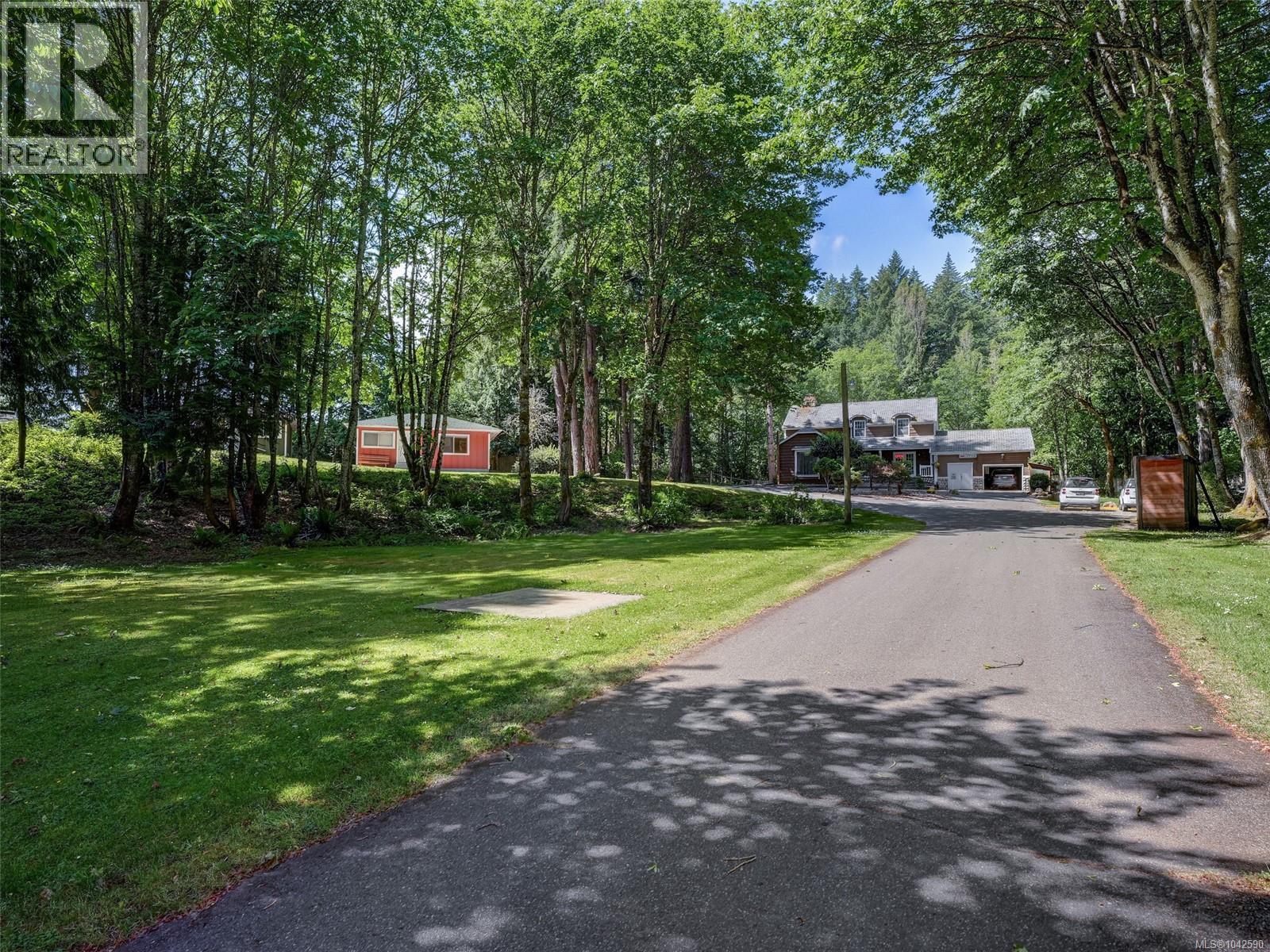 300 Meadow Way Property Photo 11