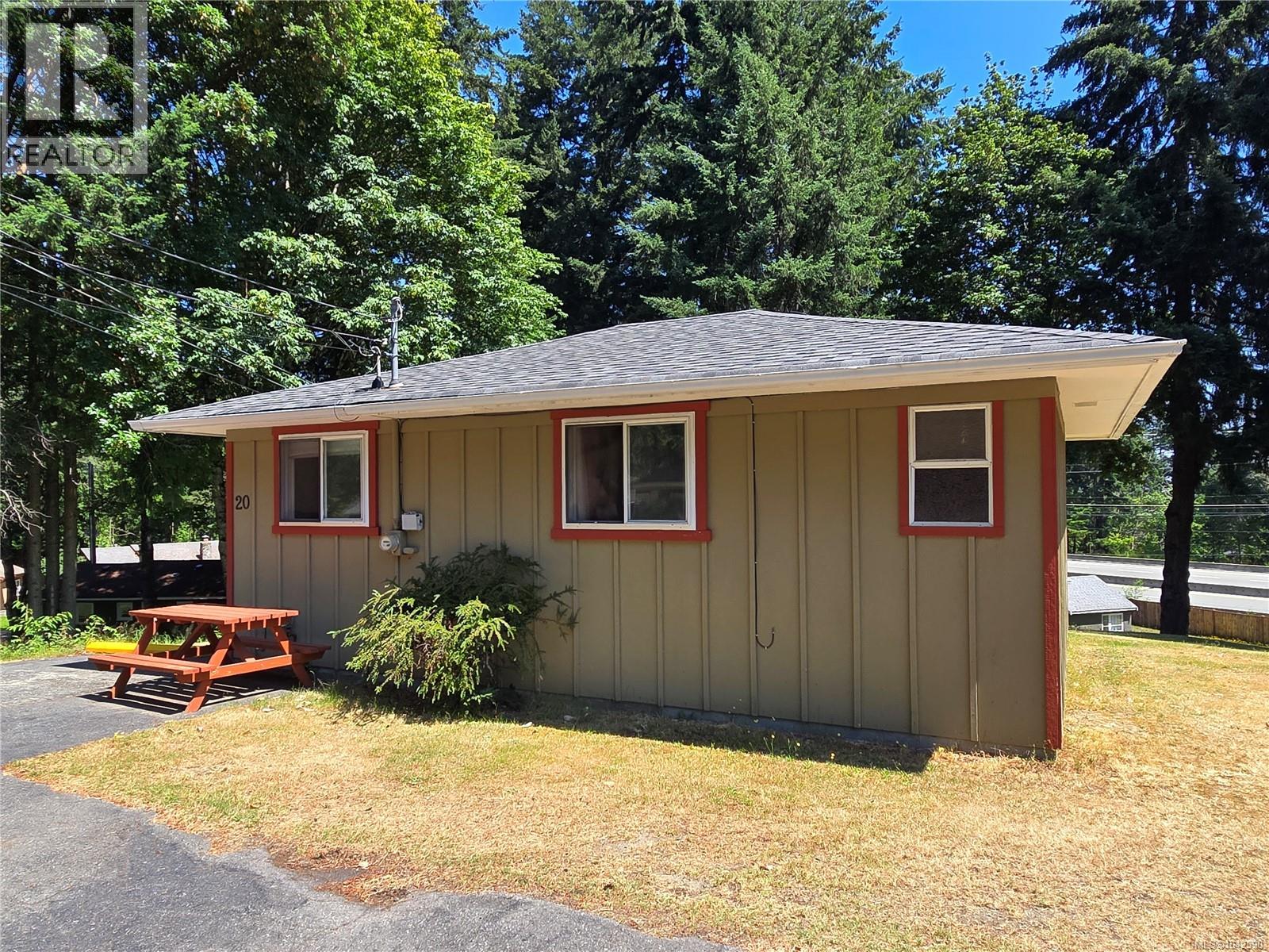 300 Meadow Way Property Photo 13