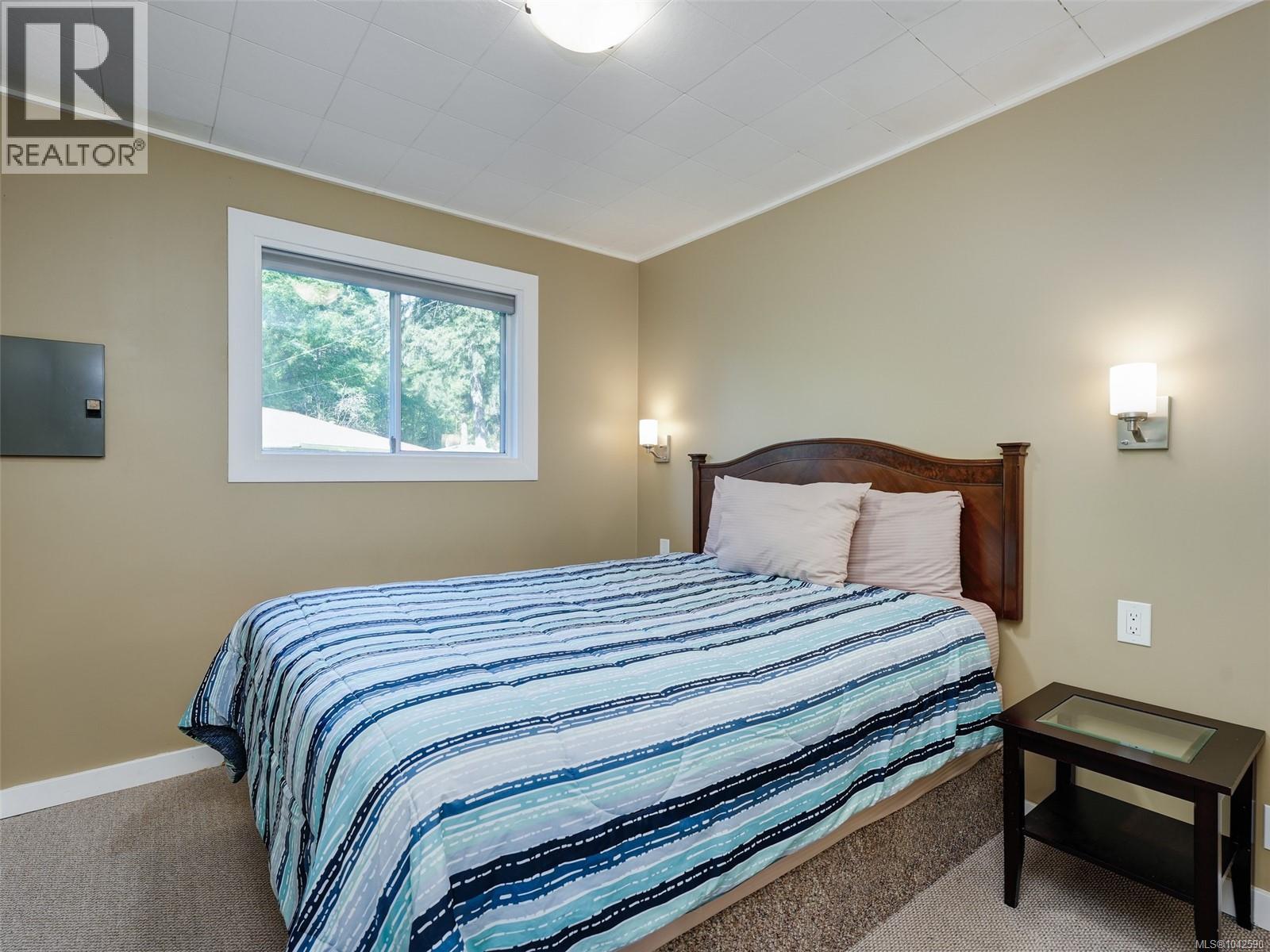 300 Meadow Way Property Photo 23